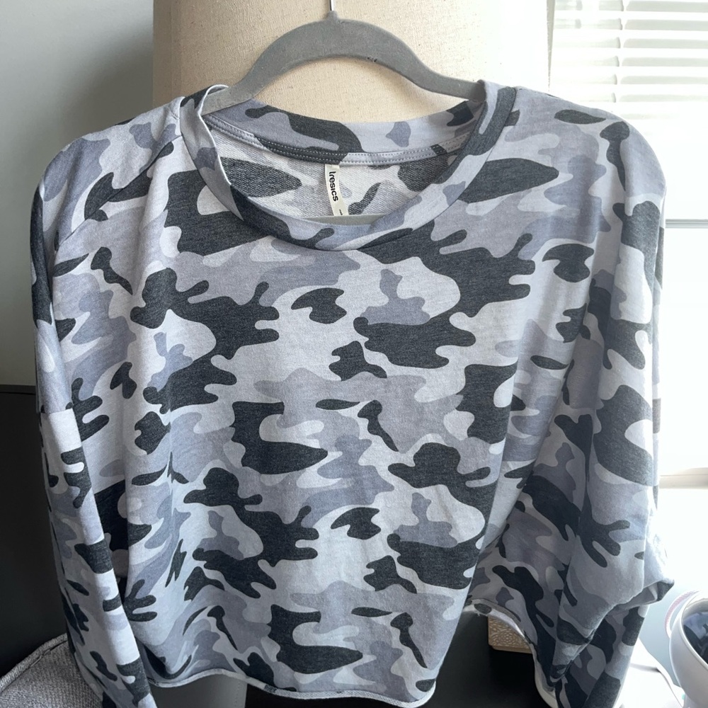 Camo long sleeve
